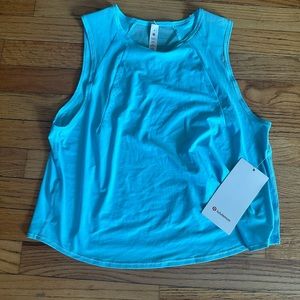 NWT Lululemon Sculpt Cropped Tank Top